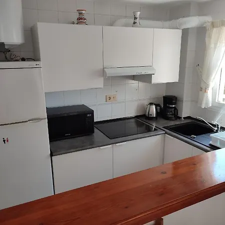 Anna Apartment *